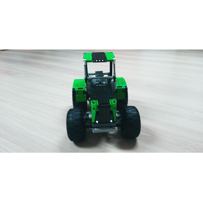 MOC-80667 ชุดตัวต่อรถแทรกเตอร์ - Urban Farming Model บทวิจารณ์และราคา